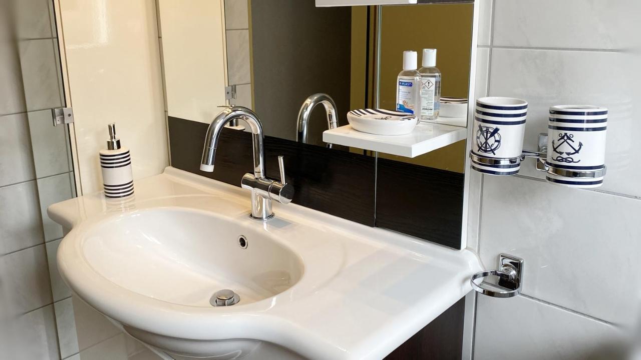 Holiday Apartments Falke Бріенц Екстер'єр фото