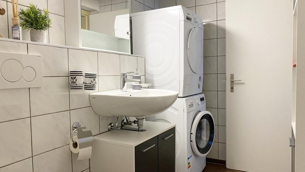 Holiday Apartments Falke Бріенц Екстер'єр фото
